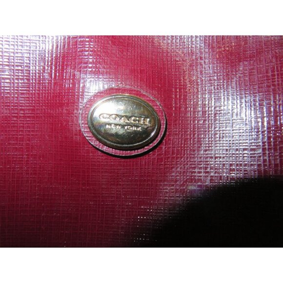 Coach 2014 Peyton Oxblood Saffiano Leather Chain Tote with expandable sides - Picture 5 of 14